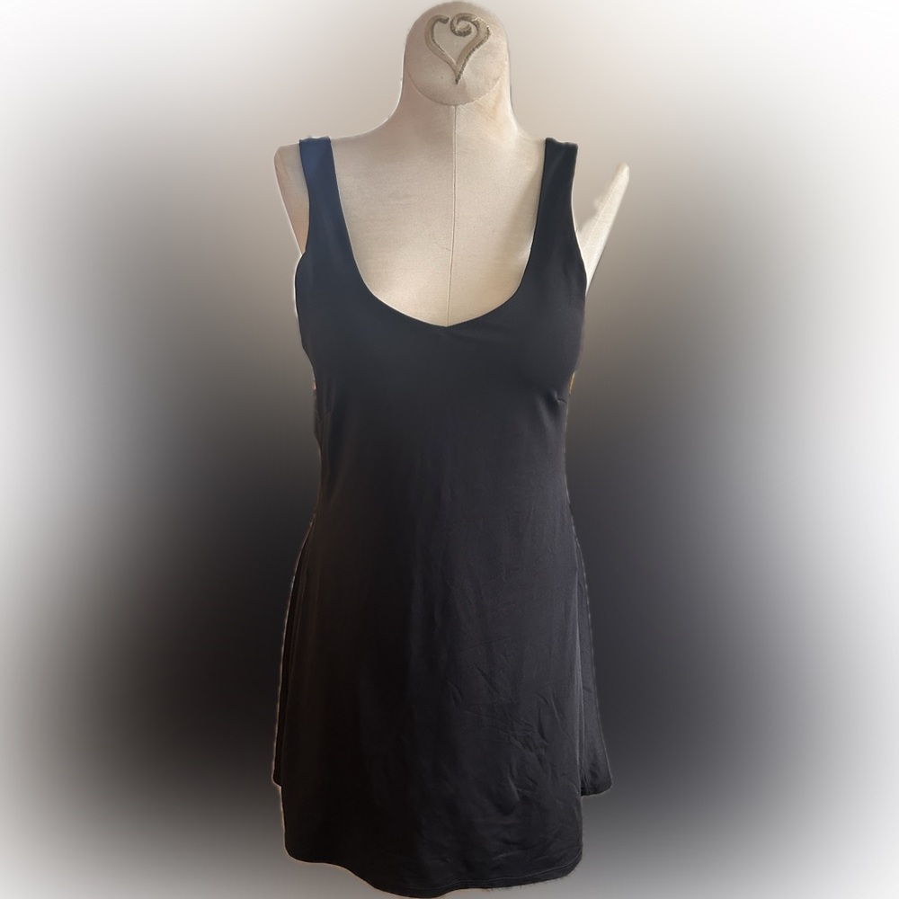 Black Sleeveless Women's Top